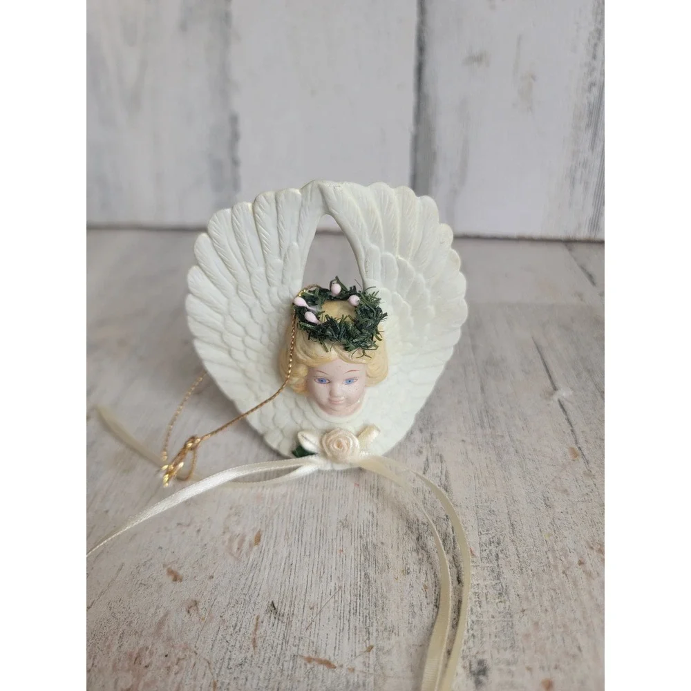 Vintage porcelain cherub wings ornament Xmas rose lace religious